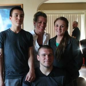 Meet your Posher, Lea